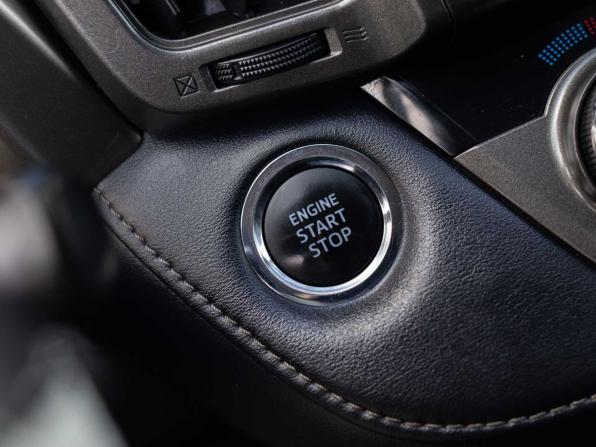 Toyota RAV4 IV (XA40) с пробегом 2013 года, цена 2 150 000 рублей, 188964 км, внедорожник, Автокод Объявления