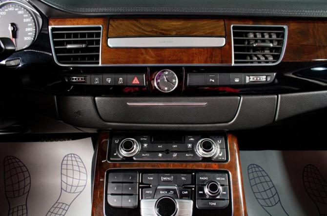Audi A8 III (D4) Рестайлинг с пробегом 2015 года, цена 2 629 000 рублей, 277000 км, седан, Автокод Объявления