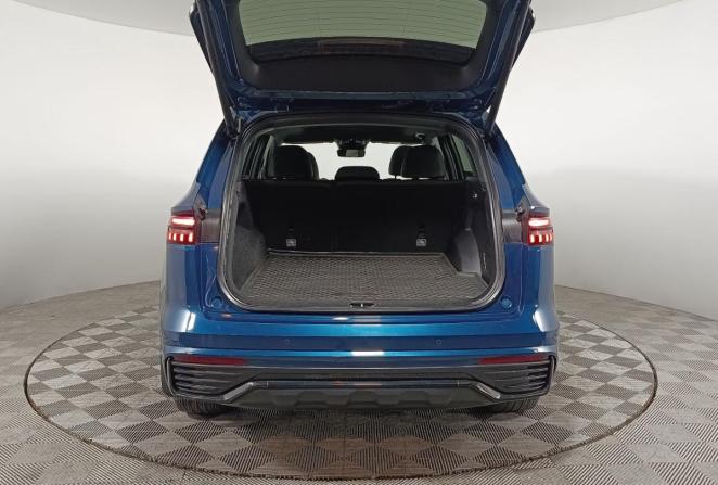 Geely Monjaro I с пробегом 2024 года, цена 3 150 000 рублей, 61818 км, внедорожник, Автокод Объявления