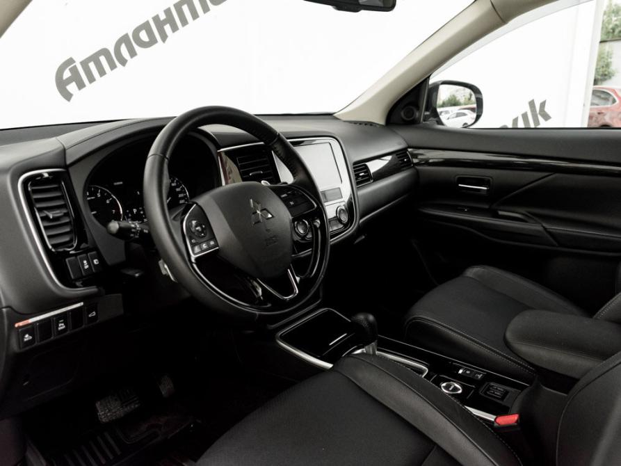Mitsubishi Outlander III Рестайлинг 2 Екатеринбург  - изображение 11