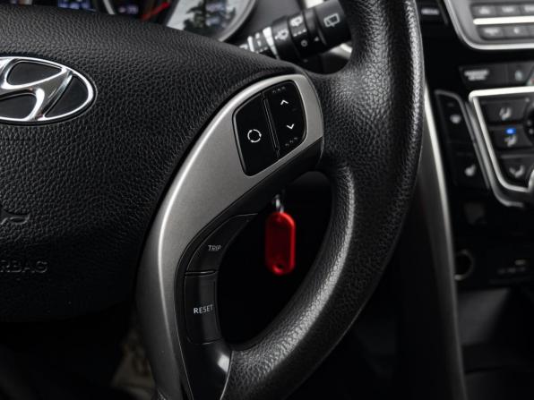 Hyundai i30 II с пробегом 2013 года, цена 1 045 000 рублей, 156061 км, хэтчбек, Автокод Объявления