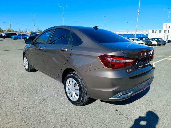 Lada (ВАЗ) Vesta I Рестайлинг (NG) с пробегом 2024 года, цена 1 274 995 рублей, 31364 км, седан, Автокод Объявления