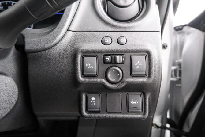 Nissan Note II Рестайлинг с пробегом 2017 года, цена 1 259 000 рублей, 83000 км, хэтчбек, Автокод Объявления
