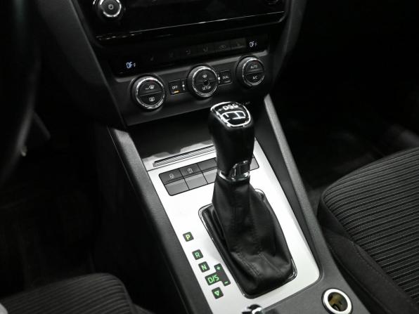 Skoda Octavia III (A7) с пробегом 2013 года, цена 1 400 000 рублей, 191478 км, лифтбек, Автокод Объявления