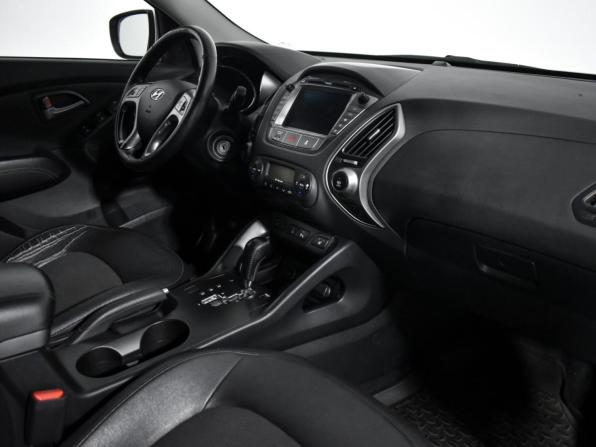 Hyundai ix35 I Рестайлинг с пробегом 2013 года, цена 1 249 000 рублей, 146003 км, внедорожник, Автокод Объявления