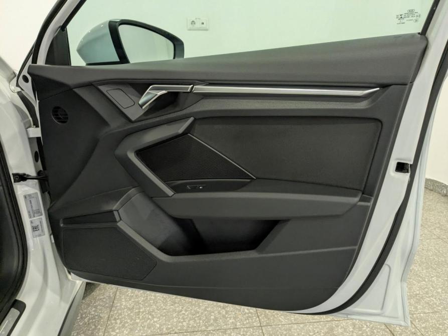 Audi A3 IV (8Y) Москва  - изображение 20