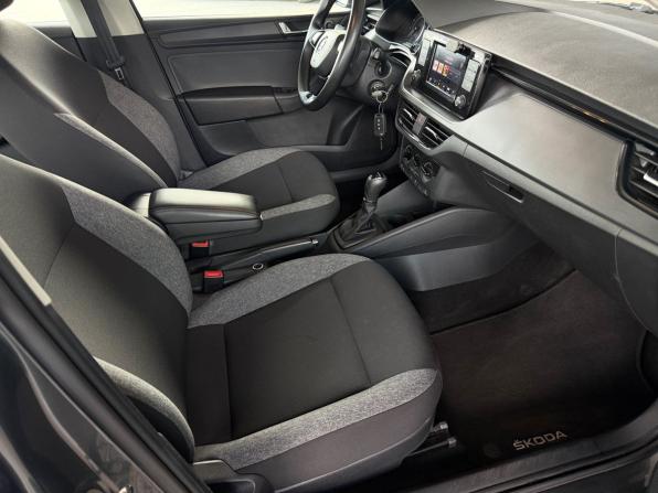 Skoda Rapid II с пробегом 2021 года, цена 1 483 000 рублей, 85600 км, лифтбек, Автокод Объявления