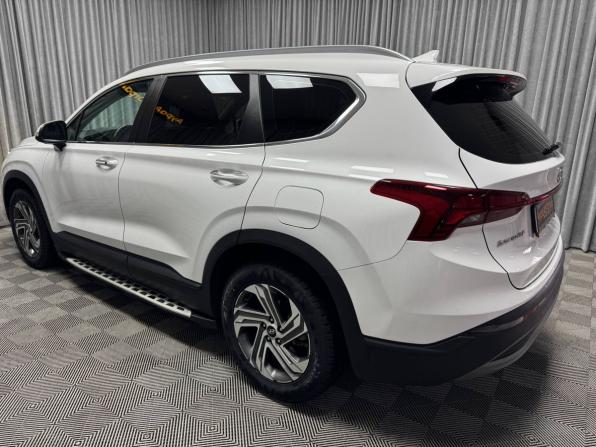 Hyundai Santa Fe IV Рестайлинг с пробегом 2022 года, цена 2 600 000 рублей, 121419 км, внедорожник, Автокод Объявления