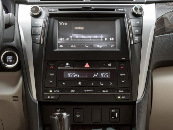 Toyota Camry VII (XV50) Рестайлинг с пробегом 2015 года, цена 2 150 000 рублей, 245120 км, седан, Автокод Объявления