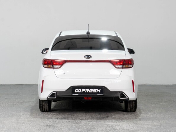 Kia Rio IV Рестайлинг с пробегом 2020 года, цена 1 469 000 рублей, 60294 км, седан, Автокод Объявления