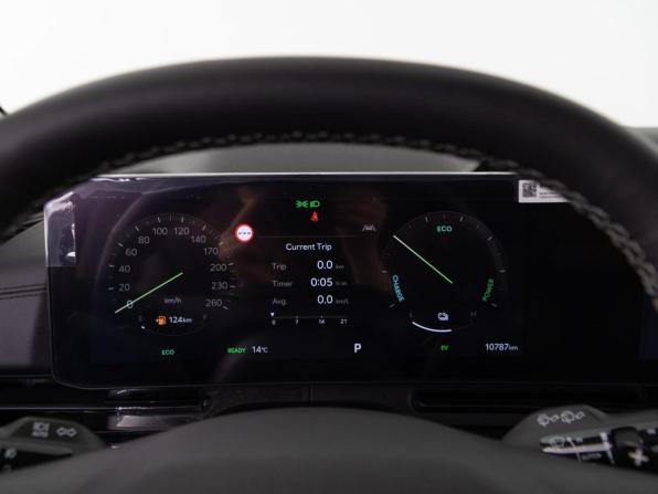 Kia Carnival IV Рестайлинг с пробегом 2025 года, цена 6 490 055 рублей, 10714 км, минивэн, Автокод Объявления