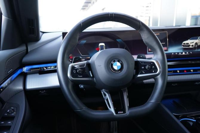 BMW 5 серии VIII (G60/G61/G68) с пробегом 2023 года, цена 7 550 000 рублей, 41500 км, седан, Автокод Объявления