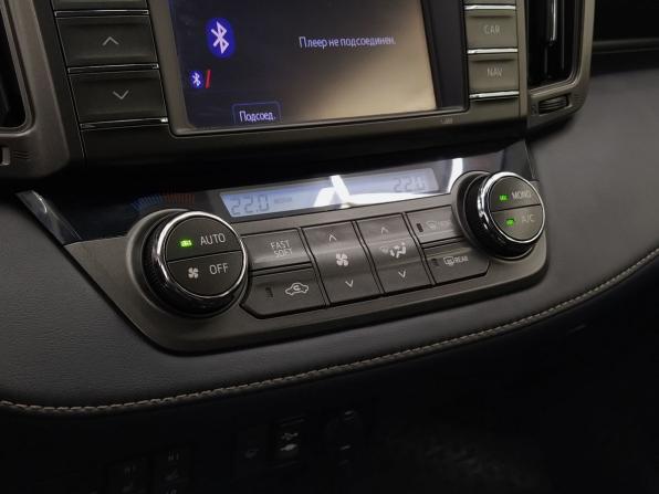 Toyota RAV4 IV (XA40) с пробегом 2013 года, цена 1 915 000 рублей, 162000 км, внедорожник, Автокод Объявления