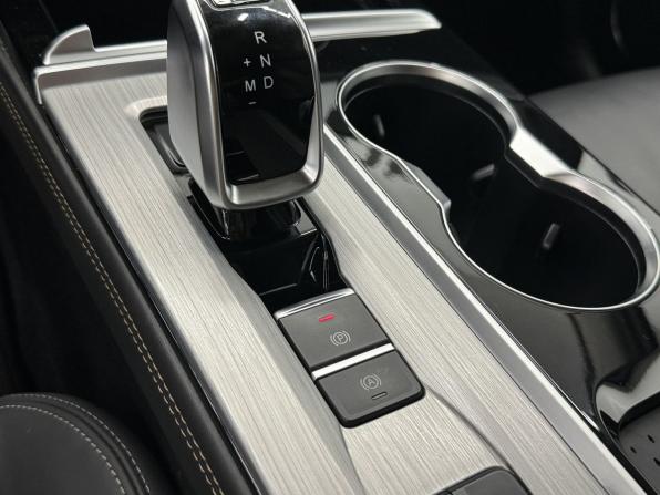 Omoda S5 с пробегом 2023 года, цена 1 499 000 рублей, 54316 км, седан, Автокод Объявления
