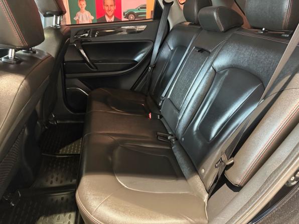 JAC S5 (Eagle) I Рестайлинг с пробегом 2019 года, цена 1 290 000 рублей, 57050 км, внедорожник, Автокод Объявления