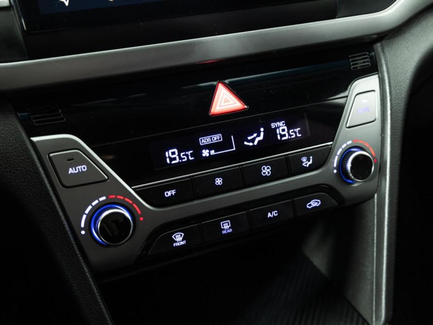 Hyundai Elantra VI (AD) Санкт-Петербург  - изображение 16