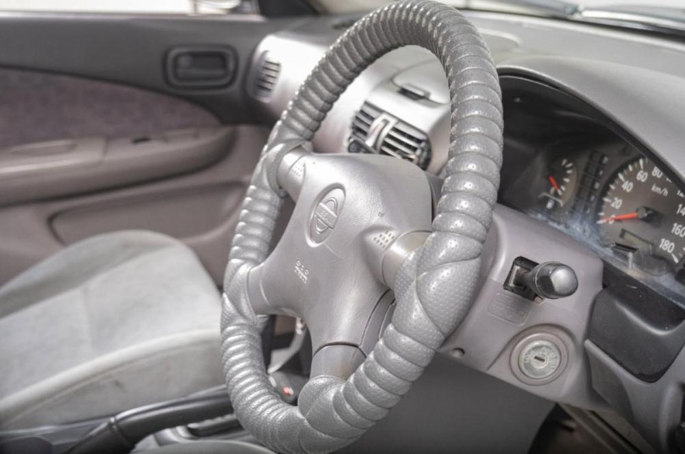 Nissan Sunny B15 Томск  - изображение 13