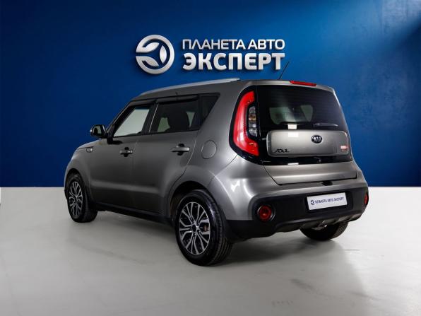 Kia Soul II Рестайлинг с пробегом 2018 года, цена 1 540 000 рублей, 106905 км, хэтчбек, Автокод Объявления