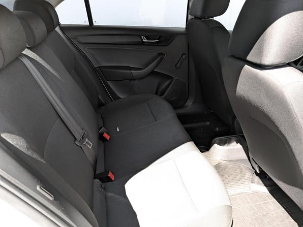 Skoda Rapid I Рестайлинг с пробегом 2019 года, цена 900 000 рублей, 122900 км, лифтбек, Автокод Объявления