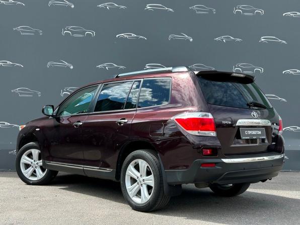 Toyota Highlander II (XU40) Рестайлинг с пробегом 2011 года, цена 1 997 300 рублей, 147752 км, внедорожник, Автокод Объявления