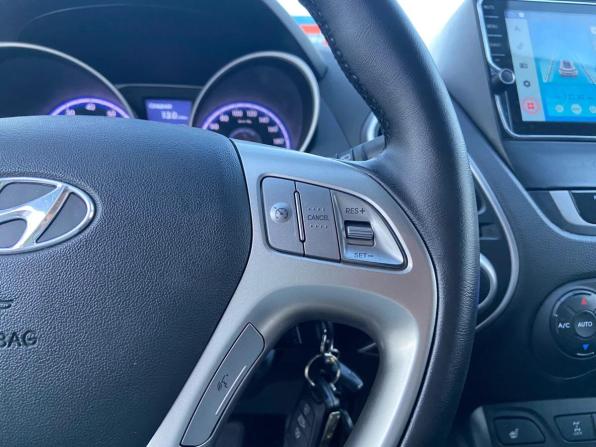 Hyundai ix35 I с пробегом 2013 года, цена 1 350 000 рублей, 183600 км, внедорожник, Автокод Объявления