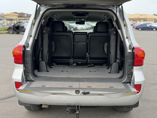 Toyota Land Cruiser 200 Series Рестайлинг 1 с пробегом 2012 года, цена 2 990 000 рублей, 318848 км, внедорожник, Автокод Объявления