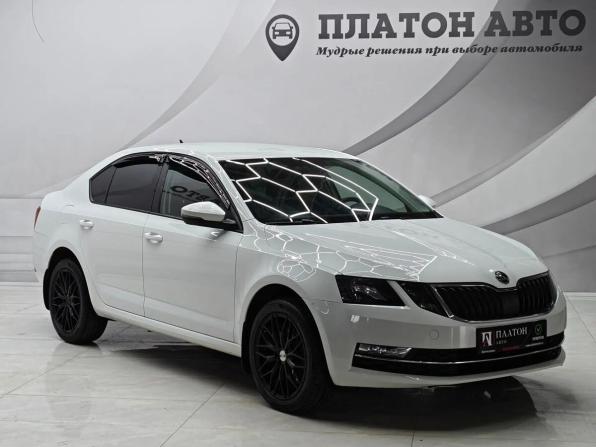 Skoda Octavia III (A7) Рестайлинг с пробегом 2018 года, цена 1 729 000 рублей, 127500 км, лифтбек, Автокод Объявления