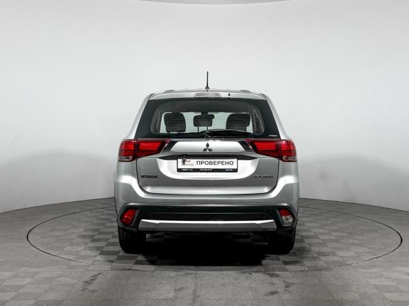 Mitsubishi Outlander III Рестайлинг 2 с пробегом 2016 года, цена 1 485 700 рублей, 134727 км, внедорожник, Автокод Объявления