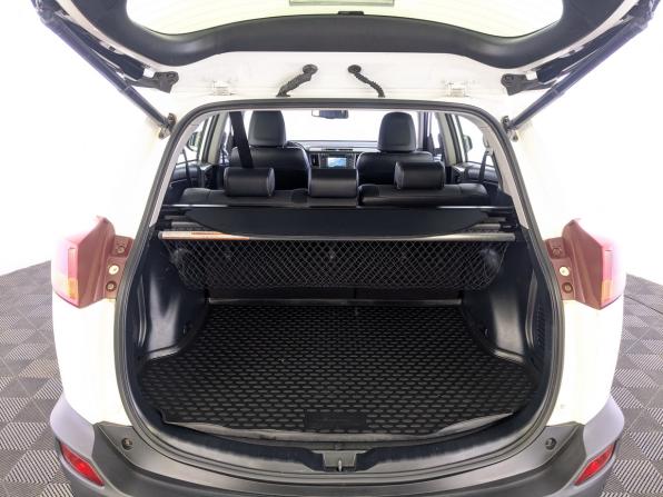 Toyota RAV4 IV (XA40) с пробегом 2015 года, цена 2 100 000 рублей, 136744 км, внедорожник, Автокод Объявления