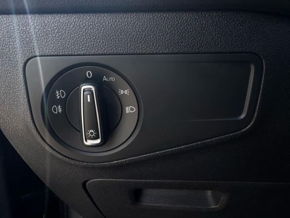 Volkswagen Tiguan II с пробегом 2018 года, цена 2 499 000 рублей, 151000 км, внедорожник, Автокод Объявления