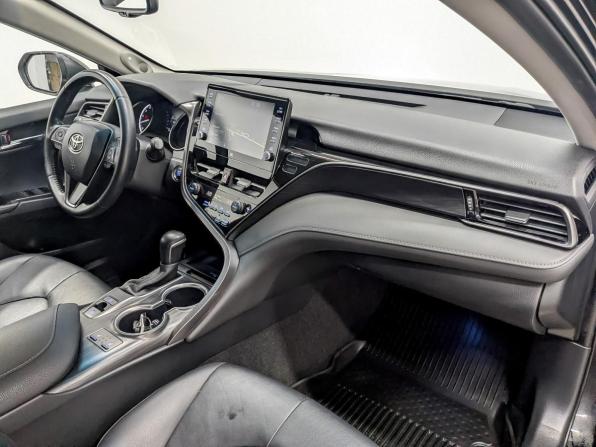 Toyota Camry VIII (XV70) Рестайлинг с пробегом 2021 года, цена 3 200 000 рублей, 101551 км, седан, Автокод Объявления