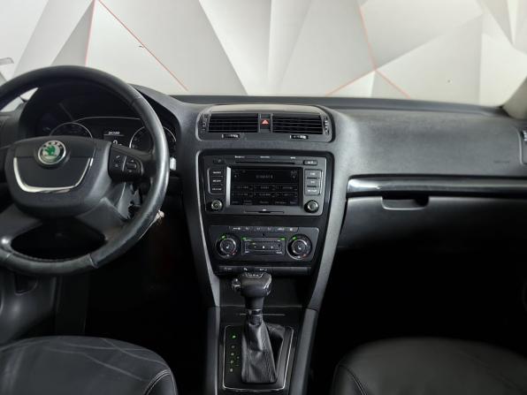 Skoda Octavia II (A5) Рестайлинг с пробегом 2012 года, цена 709 000 рублей, 286618 км, универсал, Автокод Объявления