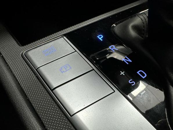 Hyundai Elantra VII (CN7) с пробегом 2021 года, цена 1 957 000 рублей, 75428 км, седан, Автокод Объявления