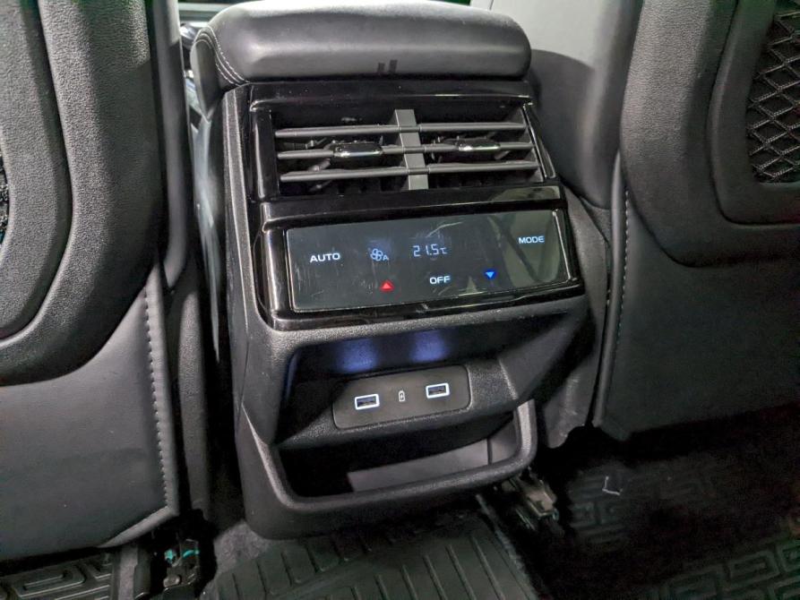 Geely Monjaro I Москва  - изображение 16