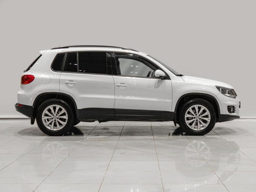 Volkswagen Tiguan I Рестайлинг Мурманск  - изображение 5