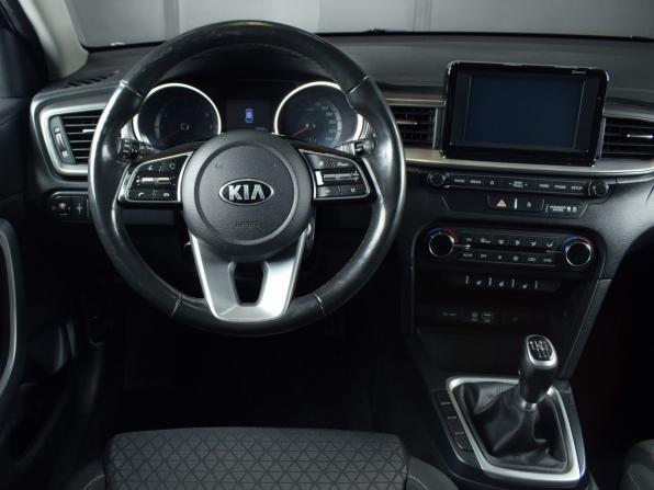 Kia Ceed III с пробегом 2018 года, цена 1 499 999 рублей, 79718 км, хэтчбек, Автокод Объявления