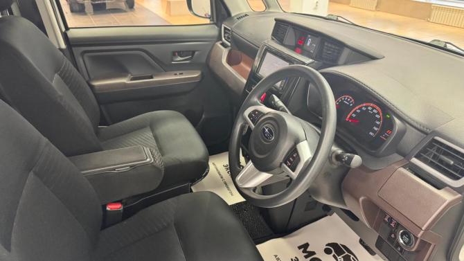 Subaru Justy V с пробегом 2016 года, цена 790 000 рублей, 130317 км, минивэн, Автокод Объявления