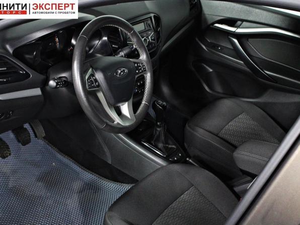 Lada (ВАЗ) Vesta I с пробегом 2020 года, цена 997 000 рублей, 121683 км, седан, Автокод Объявления