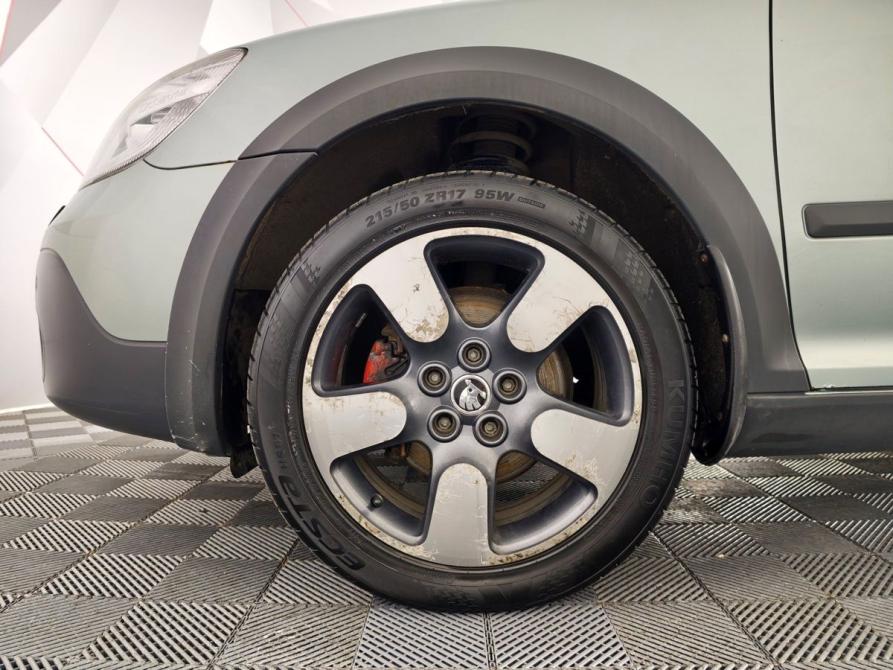 Skoda Octavia II (A5) Рестайлинг Москва  - изображение 9