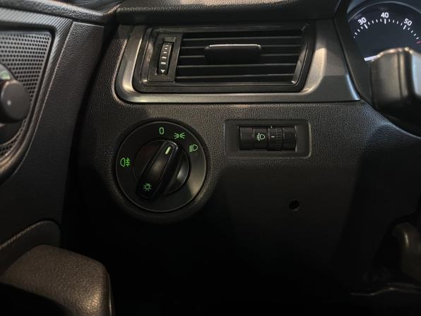 Skoda Rapid I с пробегом 2014 года, цена 495 000 рублей, 211030 км, лифтбек, Автокод Объявления