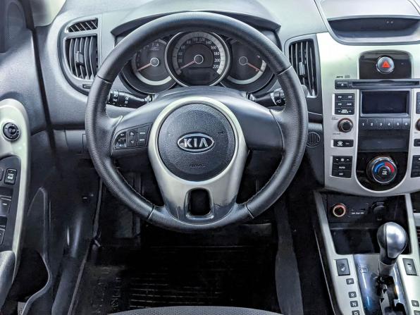 Kia Cerato II с пробегом 2009 года, цена 717 000 рублей, 208423 км, седан, Автокод Объявления