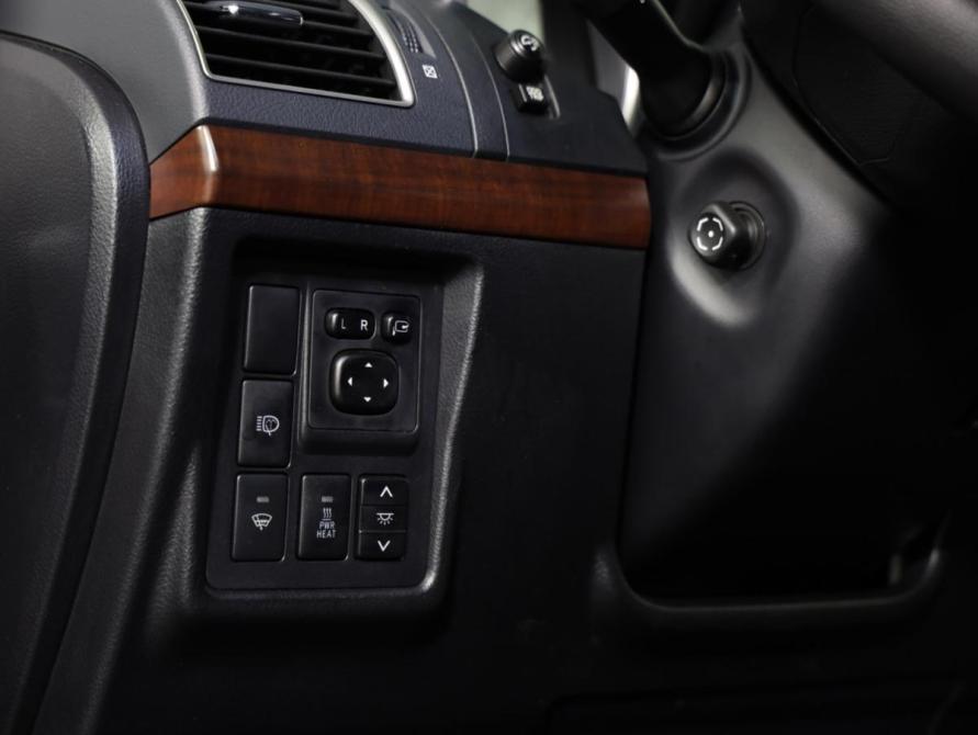 Toyota Land Cruiser Prado 150 Series Рестайлинг 1 Санкт-Петербург  - изображение 19