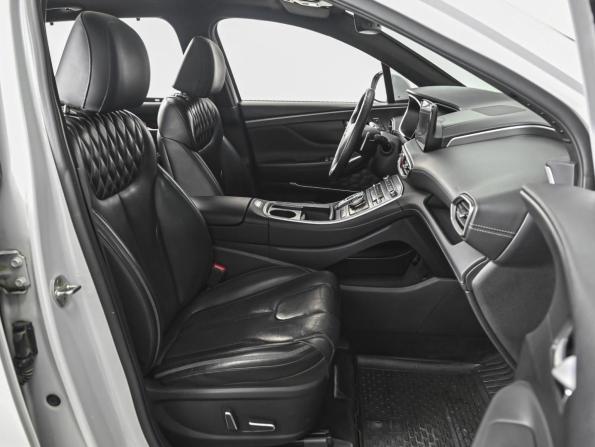 Hyundai Santa Fe IV Рестайлинг с пробегом 2021 года, цена 3 348 000 рублей, 128697 км, внедорожник, Автокод Объявления