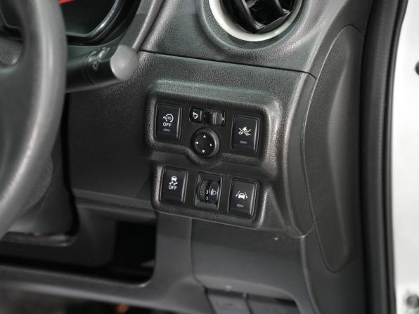 Nissan Note II с пробегом 2015 года, цена 860 000 рублей, 89350 км, хэтчбек, Автокод Объявления
