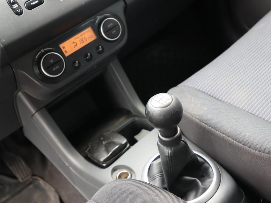 Suzuki Swift III Санкт-Петербург  - изображение 15