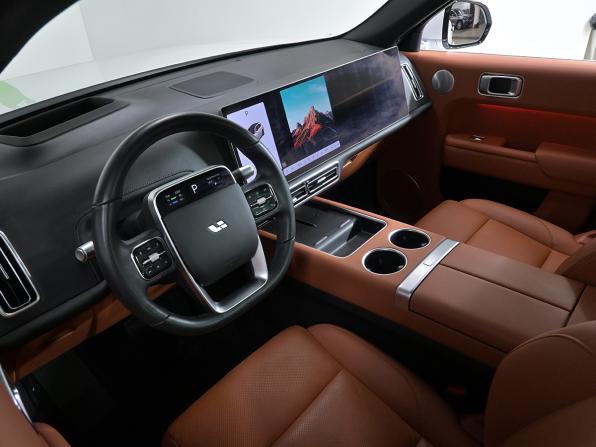 Li Auto (Lixiang) L7 I с пробегом 2023 года, цена 6 100 000 рублей, 39500 км, внедорожник, Автокод Объявления