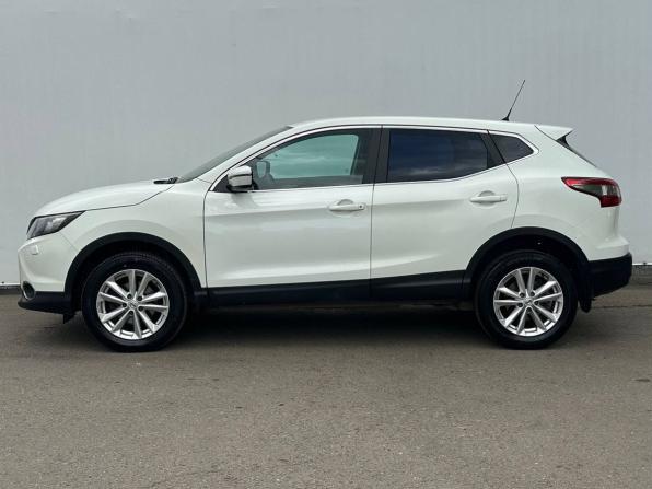 Nissan Qashqai II с пробегом 2014 года, цена 1 620 000 рублей, 56373 км, внедорожник, Автокод Объявления