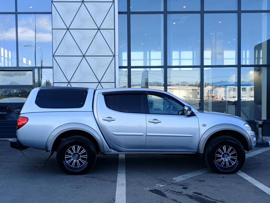 Mitsubishi L200 IV Москва  - изображение 4