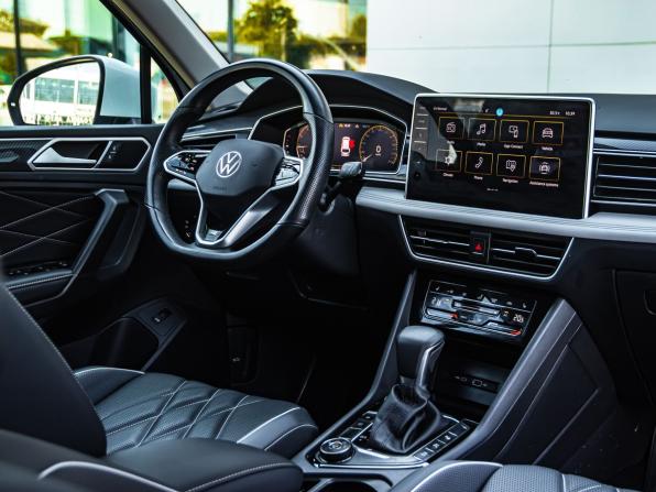 Volkswagen Tiguan II Рестайлинг с пробегом 2023 года, цена 4 050 000 рублей, 14470 км, внедорожник, Автокод Объявления