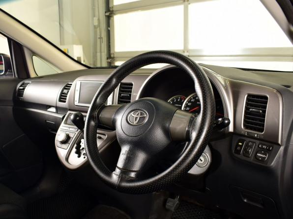 Toyota Wish I Рестайлинг с пробегом 2008 года, цена 825 999 рублей, 400463 км, компактвэн, Автокод Объявления